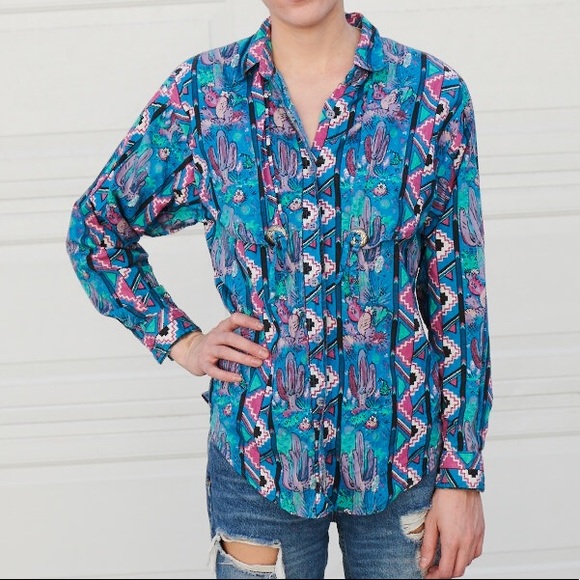 Geometric Cactus Blouse - Picture 3 of 6